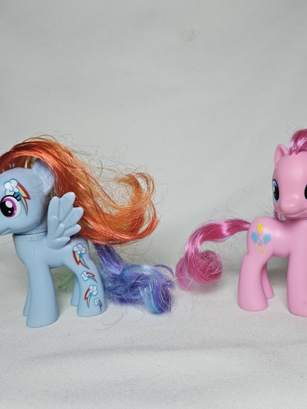 2010 Hasbro My Little Pony Lot 2 Figures Brushable Hair Rainbow Dash Pinkie Pie